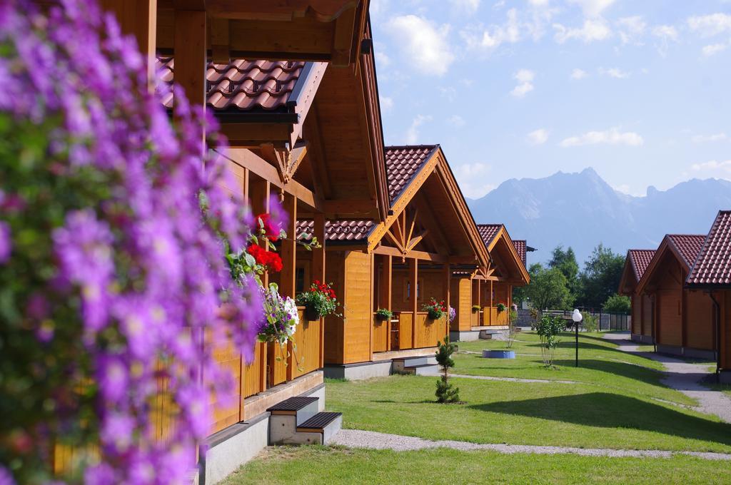 Chaletdorf Zellersee 마이스호펜 외부 사진