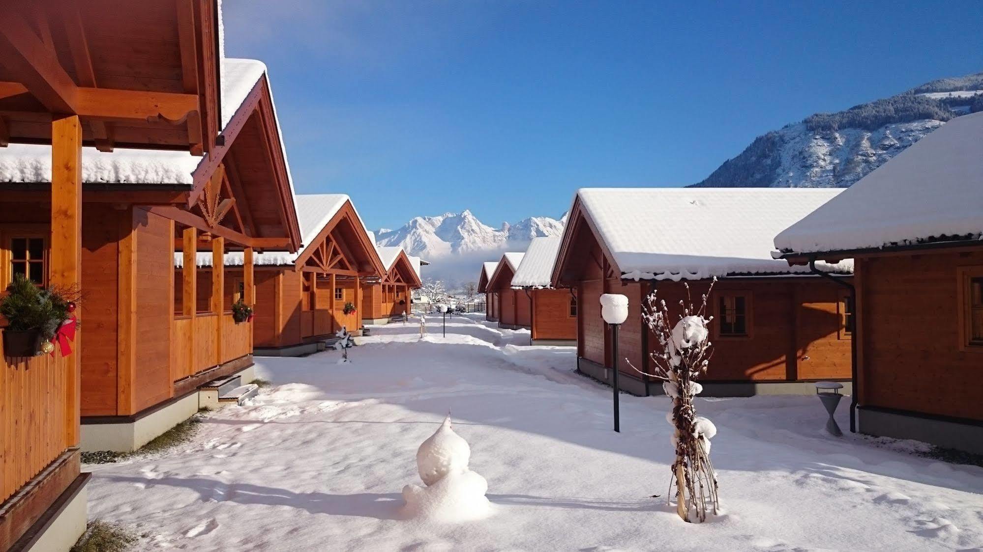 Chaletdorf Zellersee 마이스호펜 외부 사진