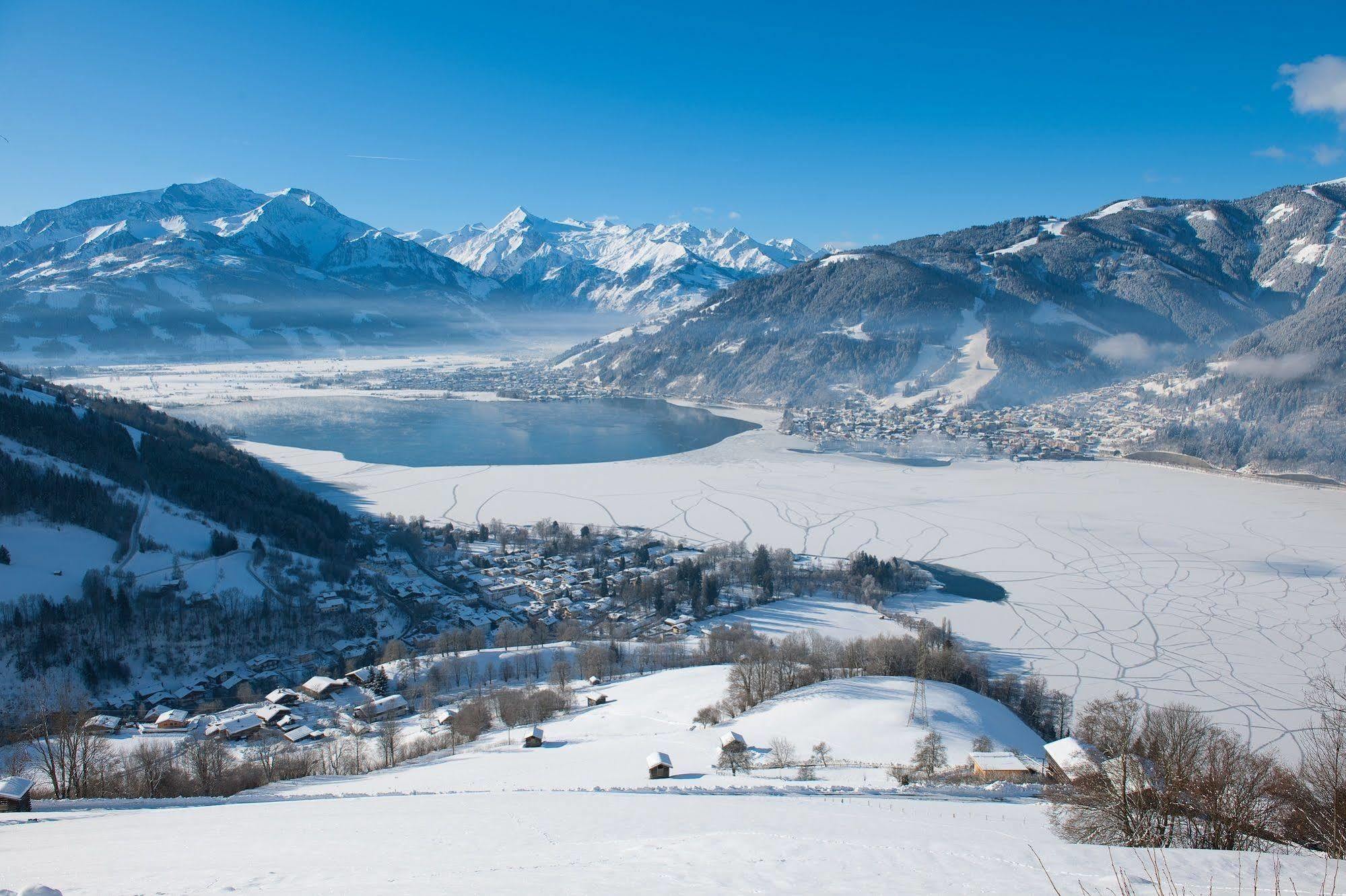 Chaletdorf Zellersee 마이스호펜 외부 사진