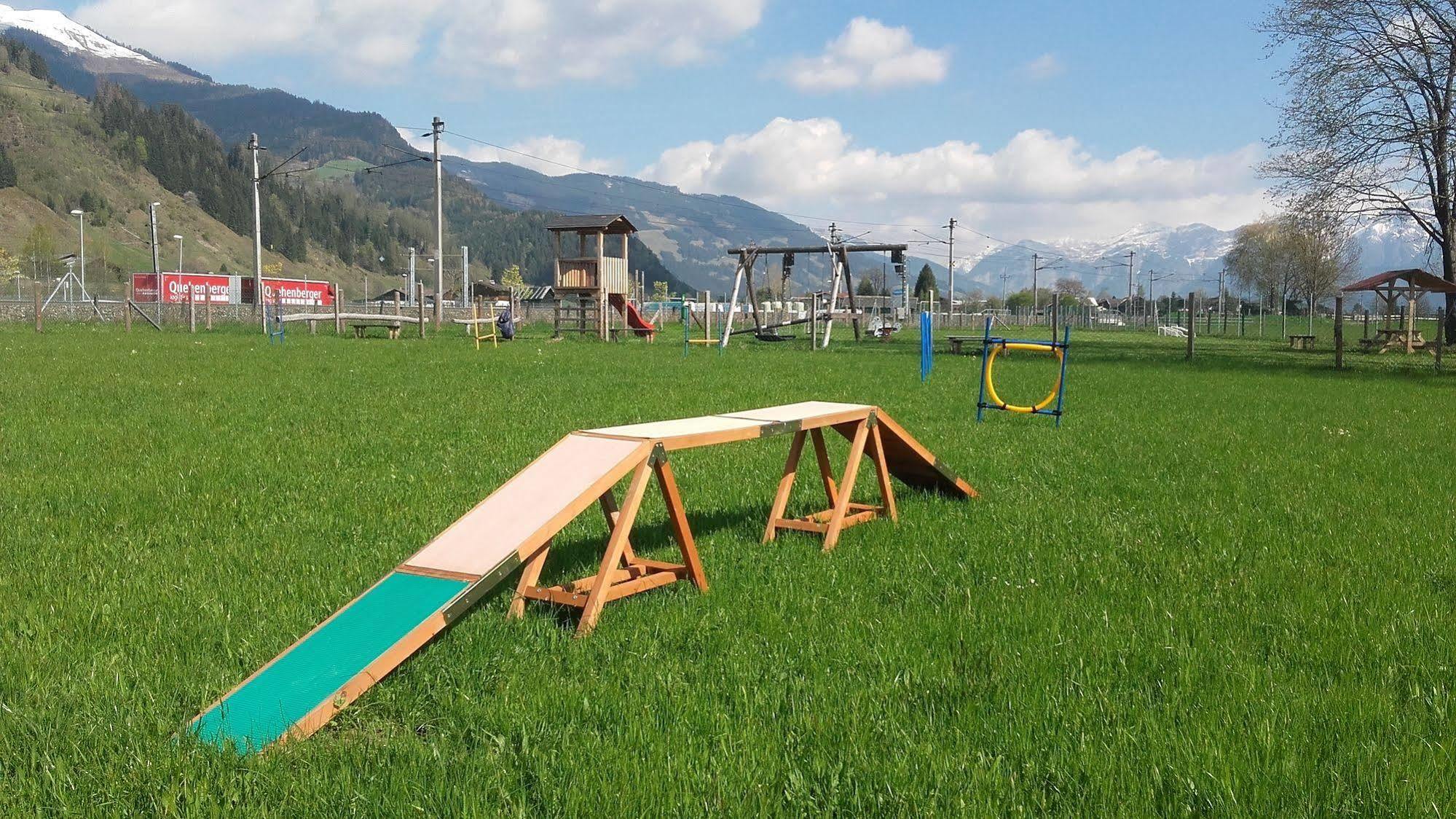 Chaletdorf Zellersee 마이스호펜 외부 사진